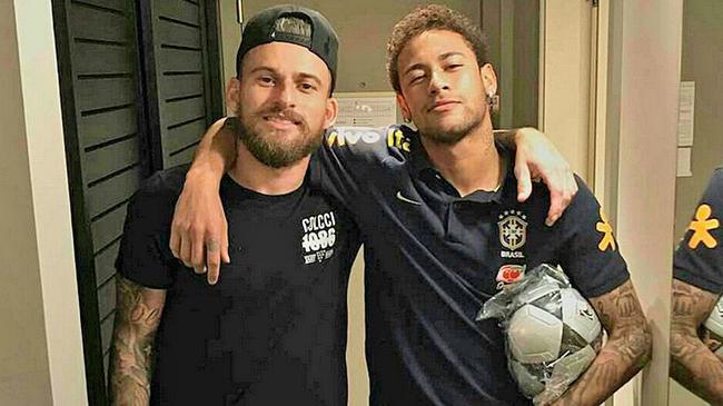 防守端更是 防守端更是