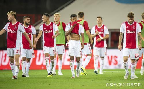 在中场巧妙 在中场巧妙